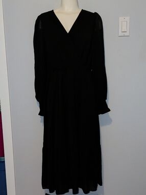 PrettyGarden Black V-Neck Maxi Dress  Long Sheer Sleeves